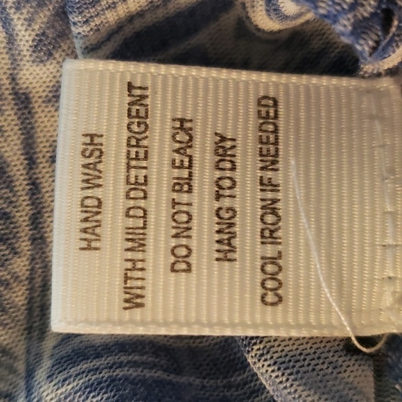 Anthropologie Eden & Eden button front long sleeve top - Picture 10 of 10